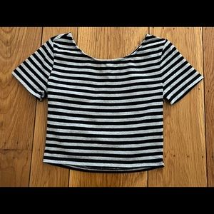 Forever 21 Black / Gray Striped Crop Top Short Sleeve Women Size Small